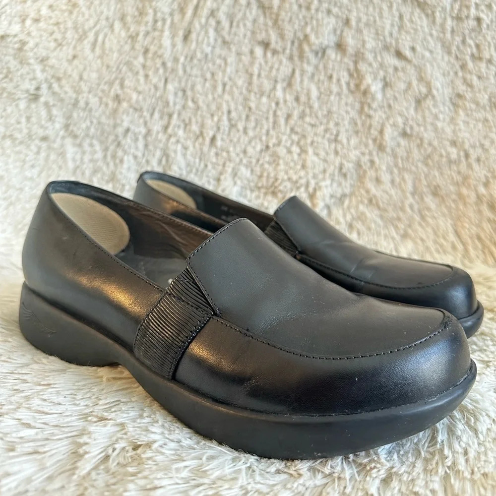 DANSKO Women’s 38 Black Genuine Leather Comfort Loafer